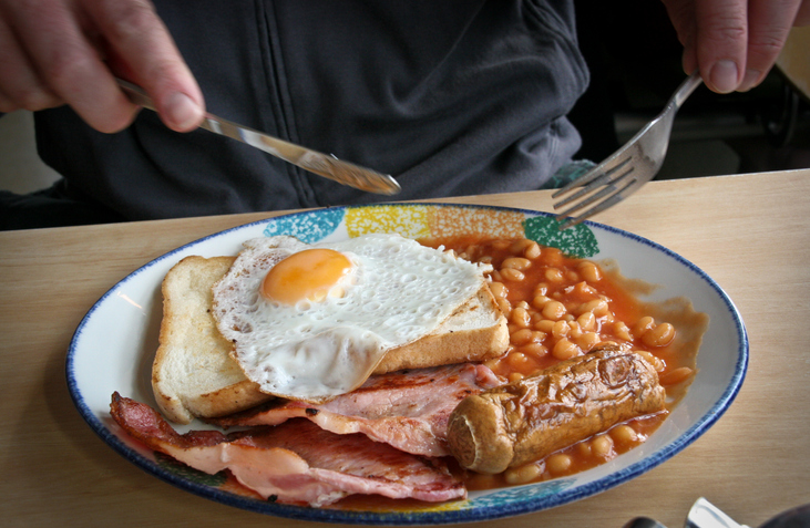 Fry up fried breakfast sausage eggs beans