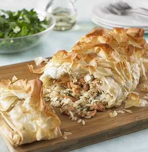 LGC-451resize_Salmon Filo Pie..jpg